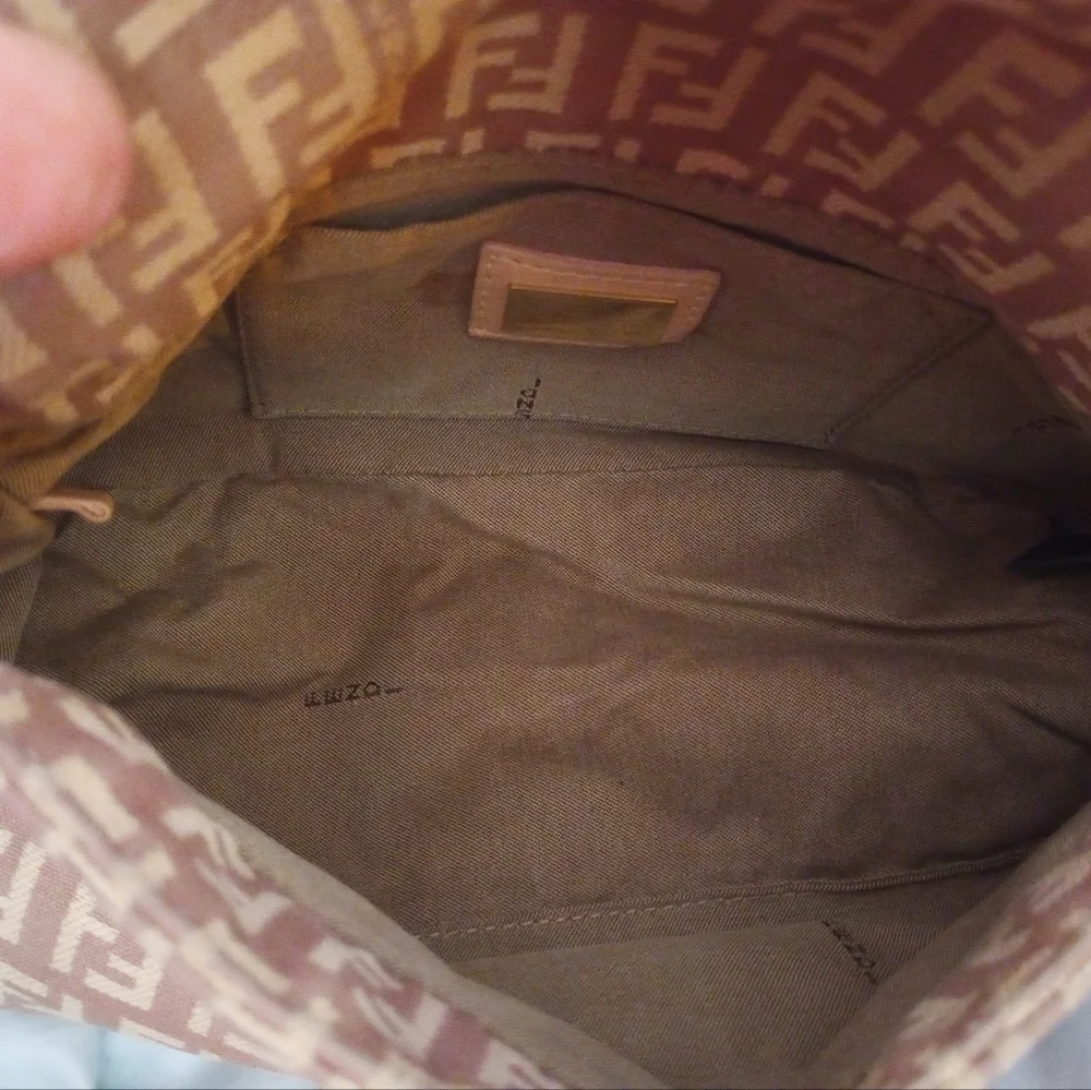 Fendi Beige and Cream FF Logo Shoulder Bag with Gold Hardware - Picture 10 of 15